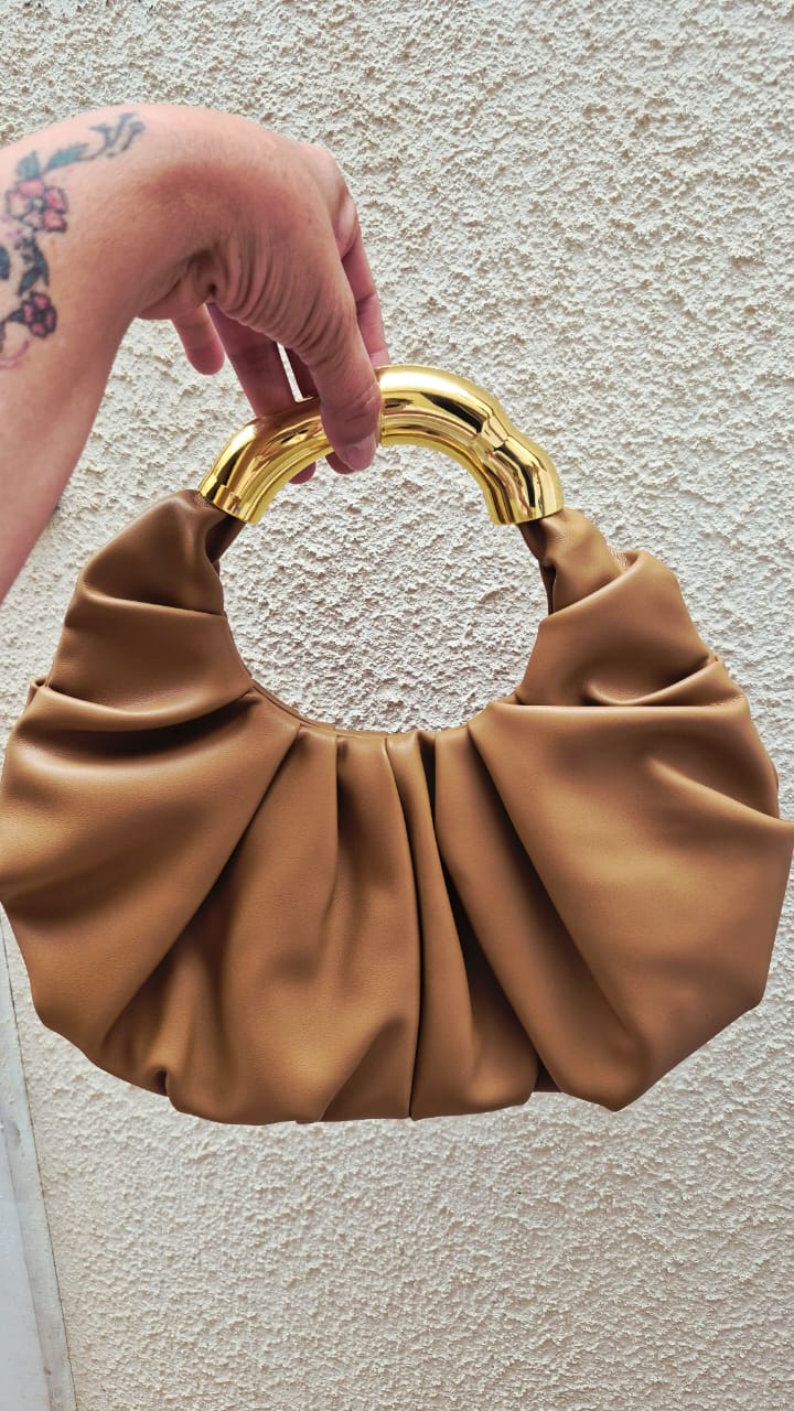 Cartera Hobo Asa metálica