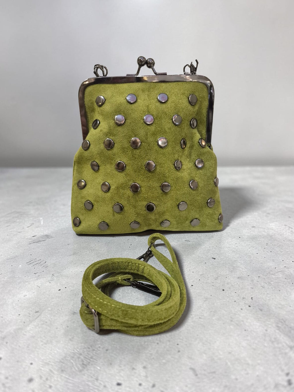 Carterita Vintage Tachas