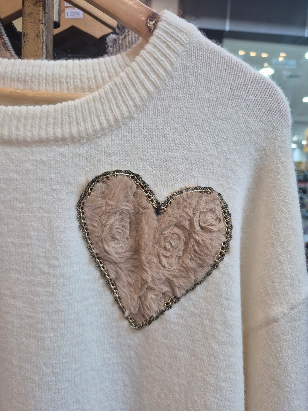 Sweater Corazón relieve