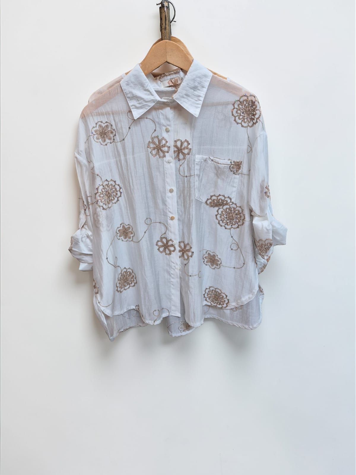 Camisa Bordada diseño
