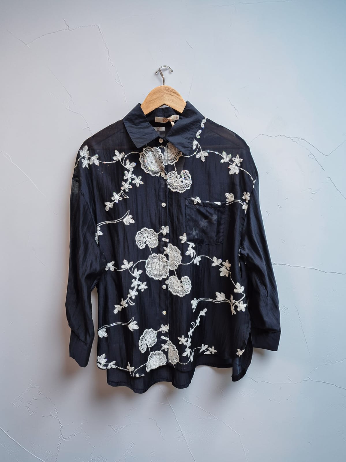 Camisa Bordada diseño