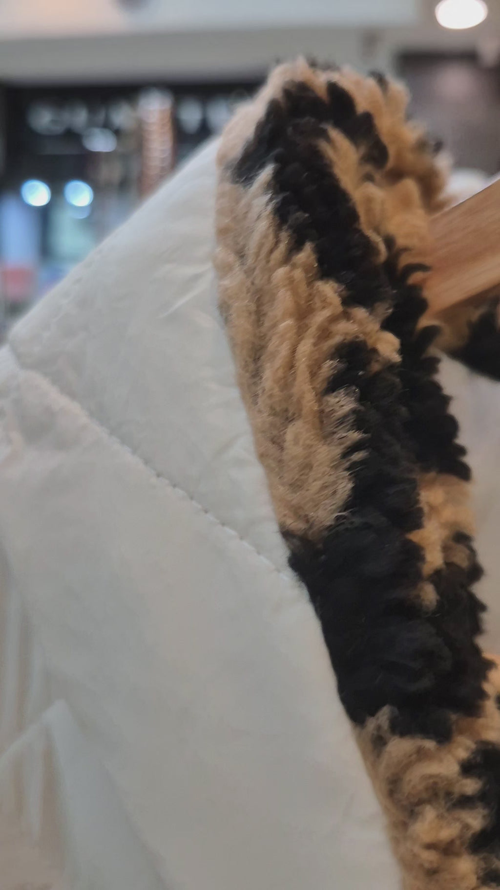 Parka 🇮🇹 con capuchón