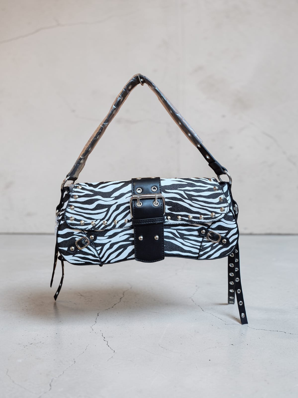 Cartera Baguette Flecos