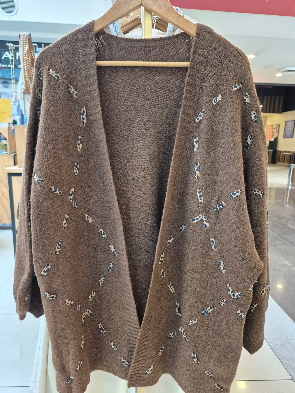 Cardigan Print