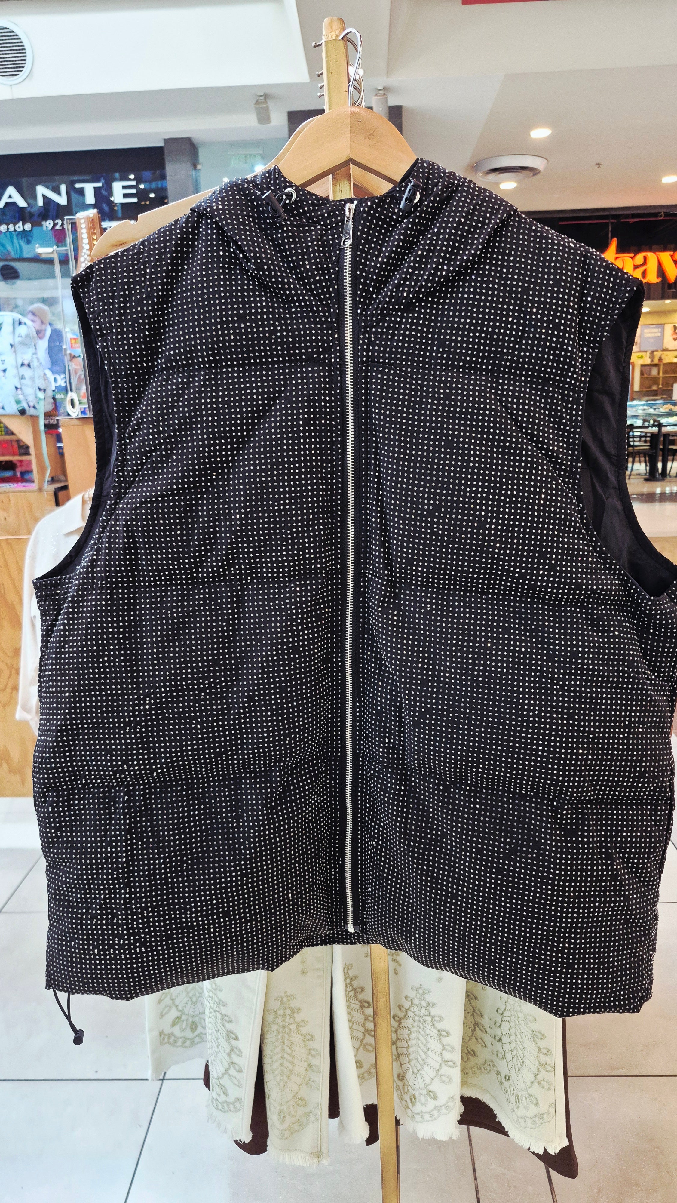 Puffa sin mangas strass