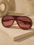 Gafas retro en tendencia - burdeo