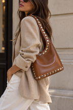 Bolso cubo tachas