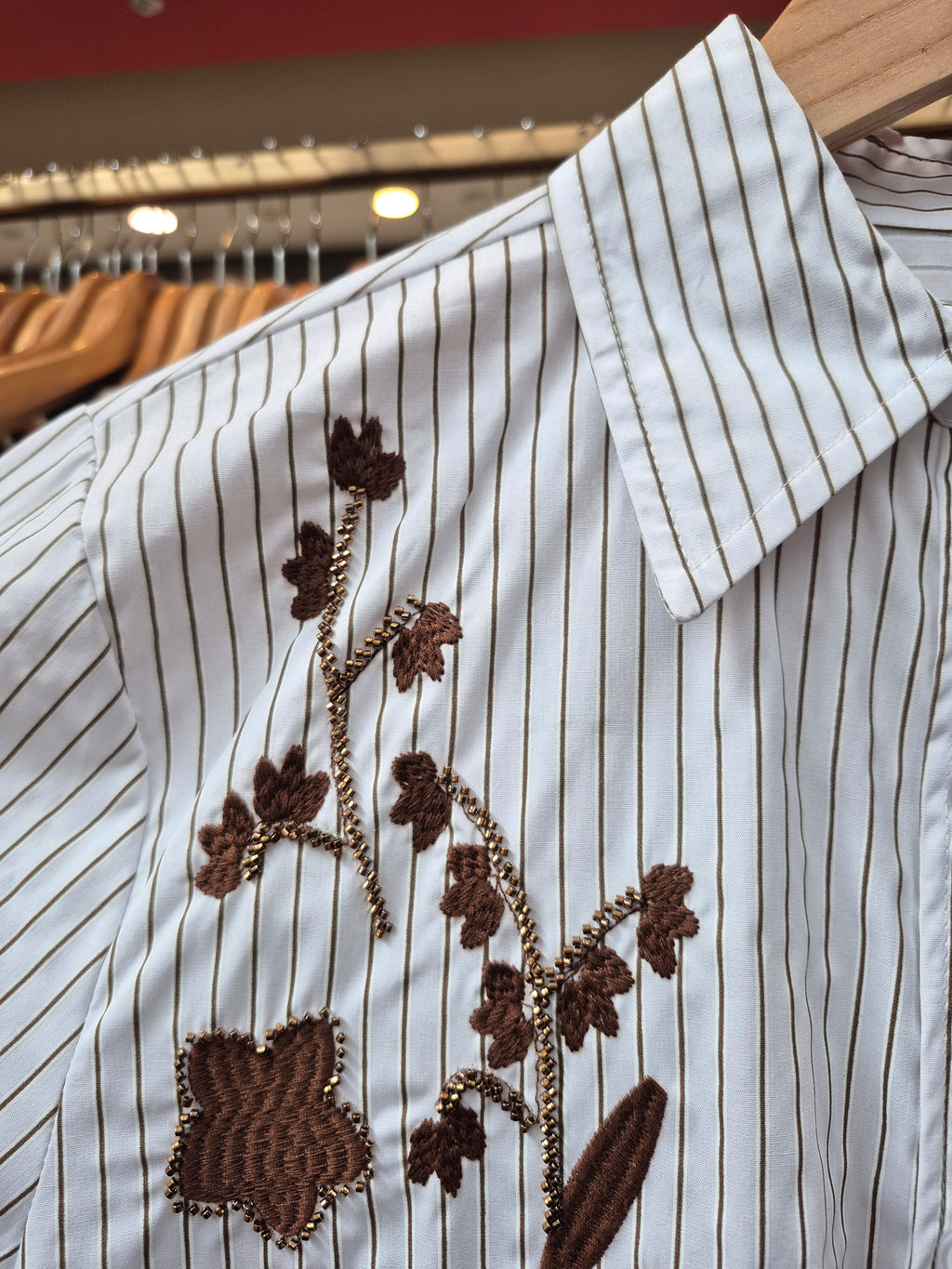 Camisa rayas bordada