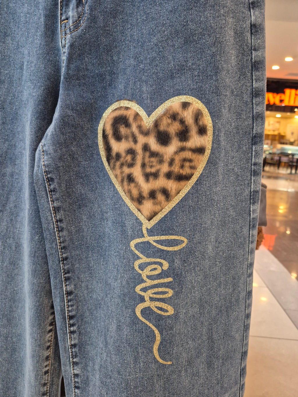 Jeans Corazón print