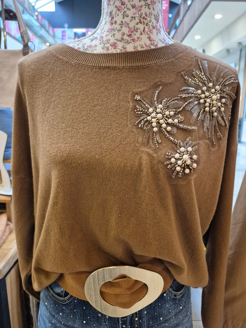 Sweater Gala