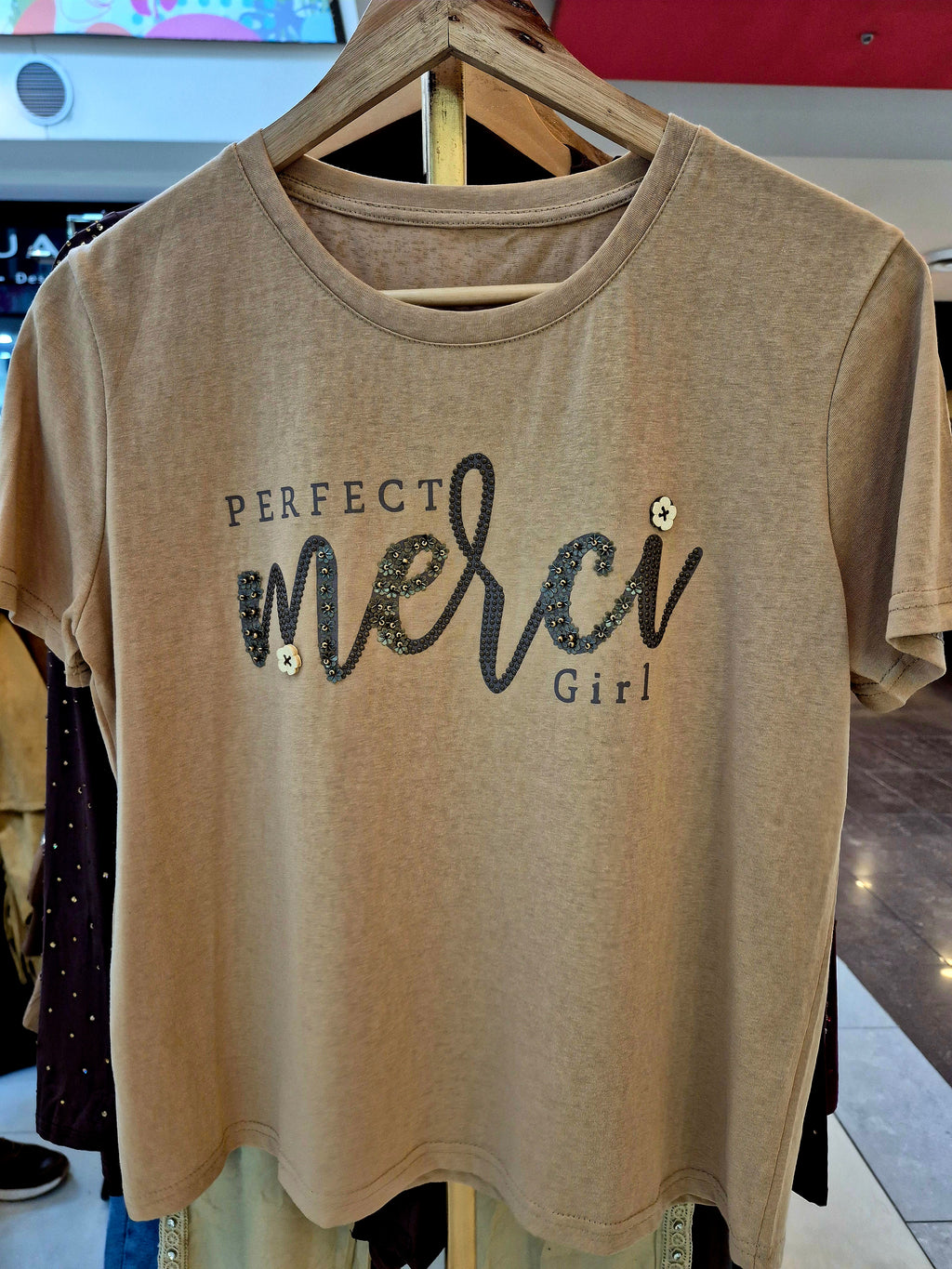 Polera Merci