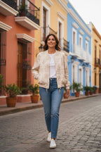 Bomber bordada diseño hojas
