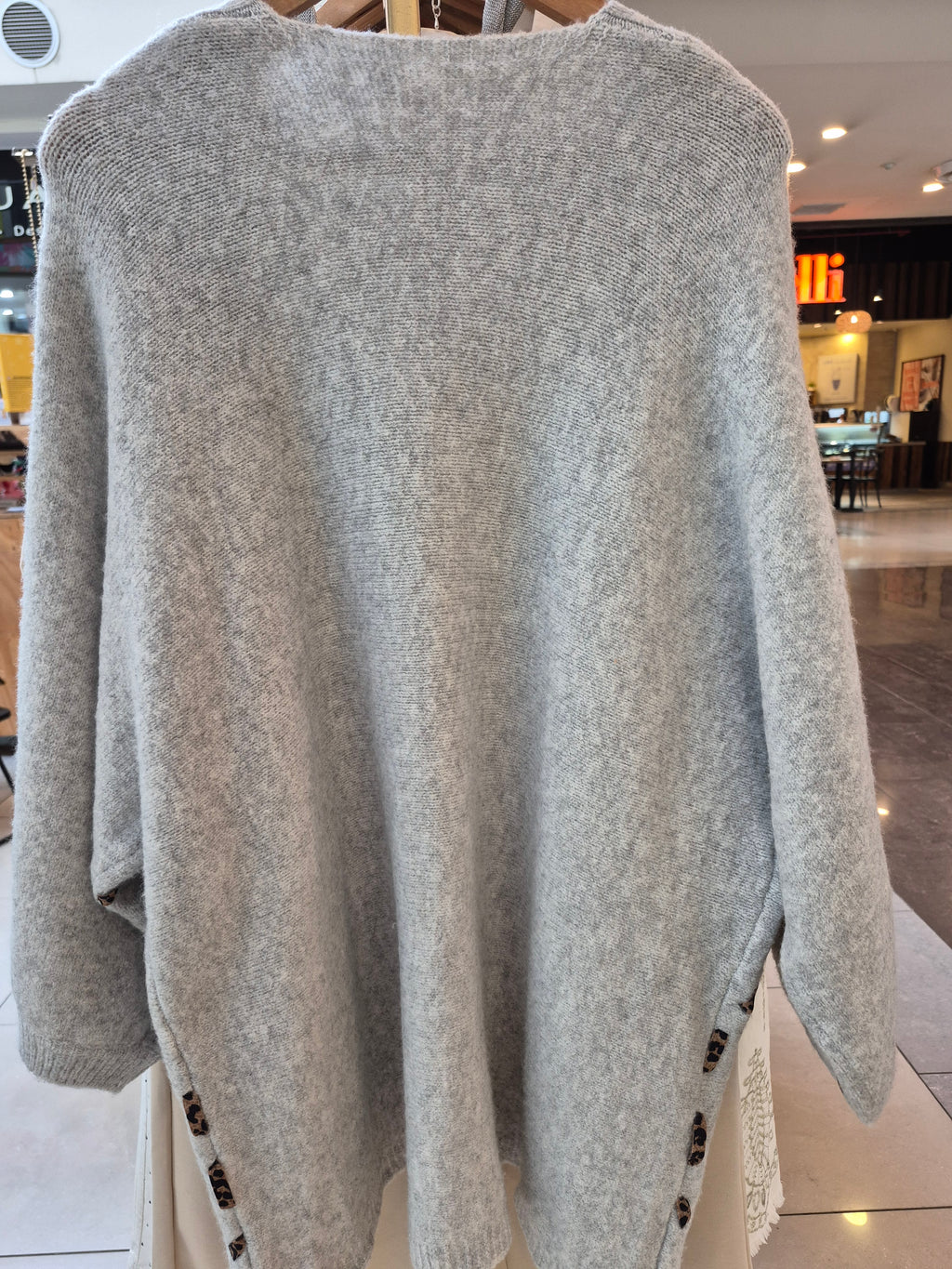 Cardigan Print