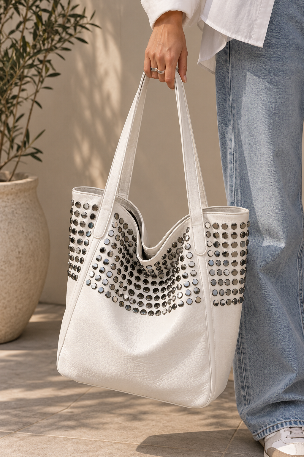 Bolso Tote Tachas