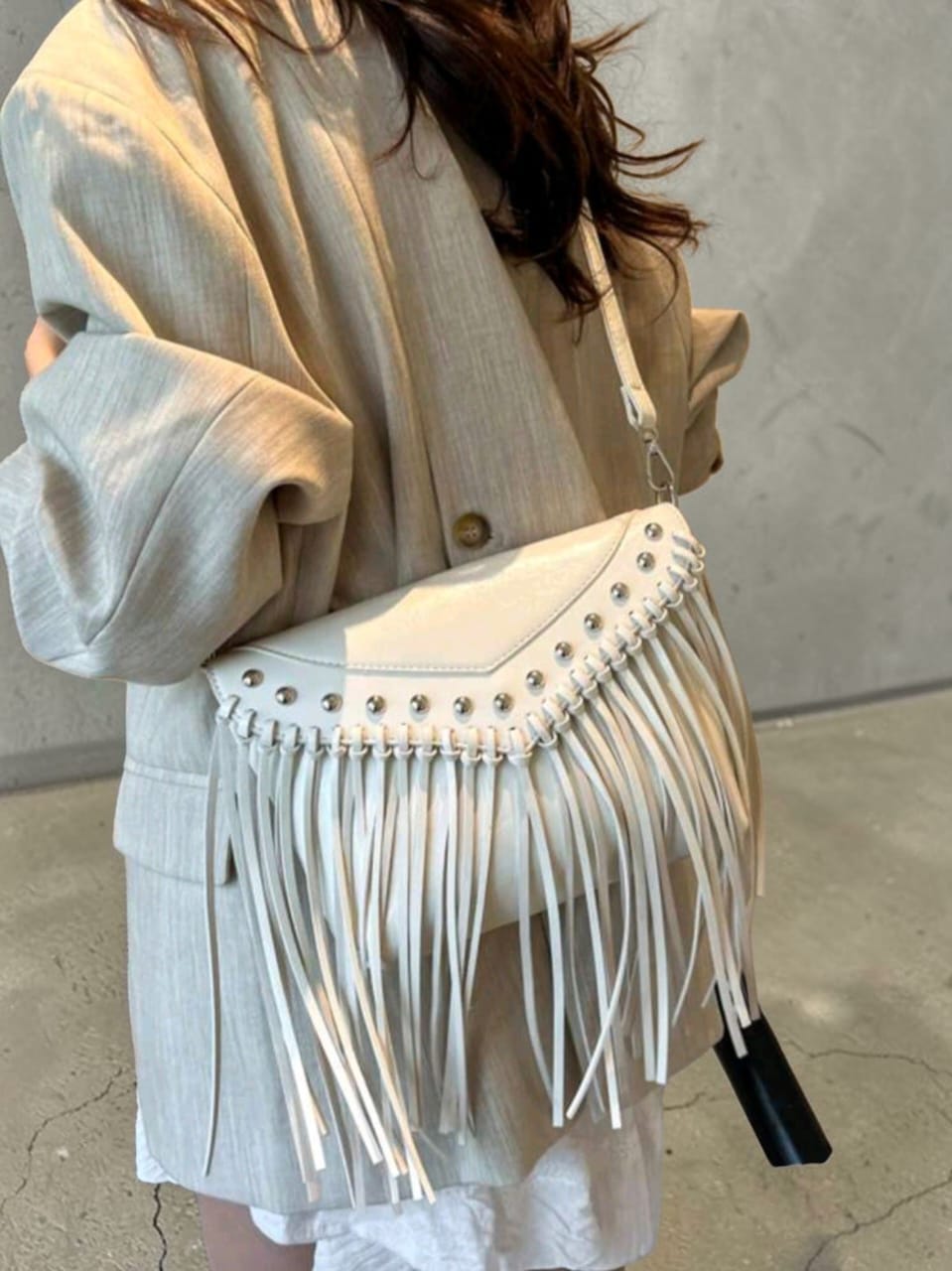 Cartera Flecos Tachas