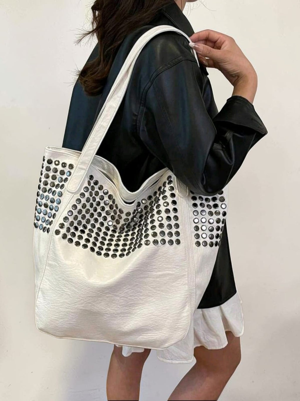 Bolso Tote Tachas