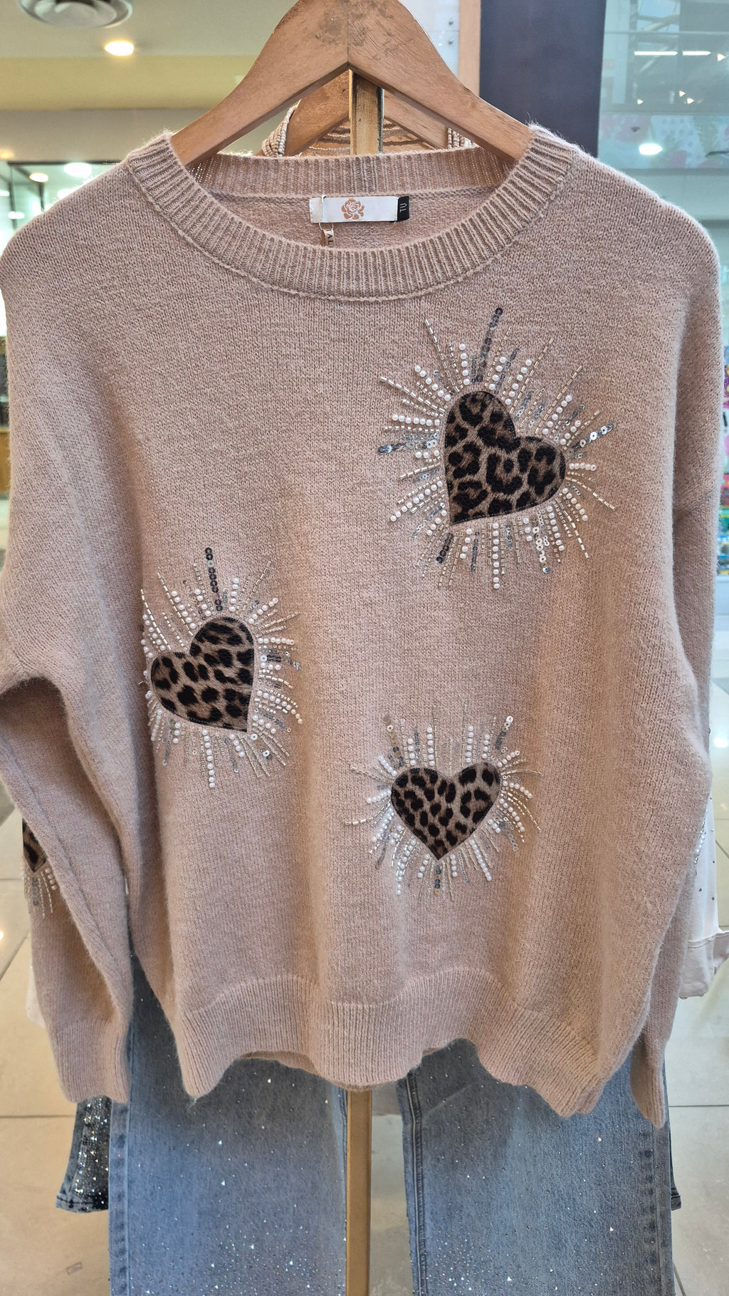 Sweater Corazones Glow