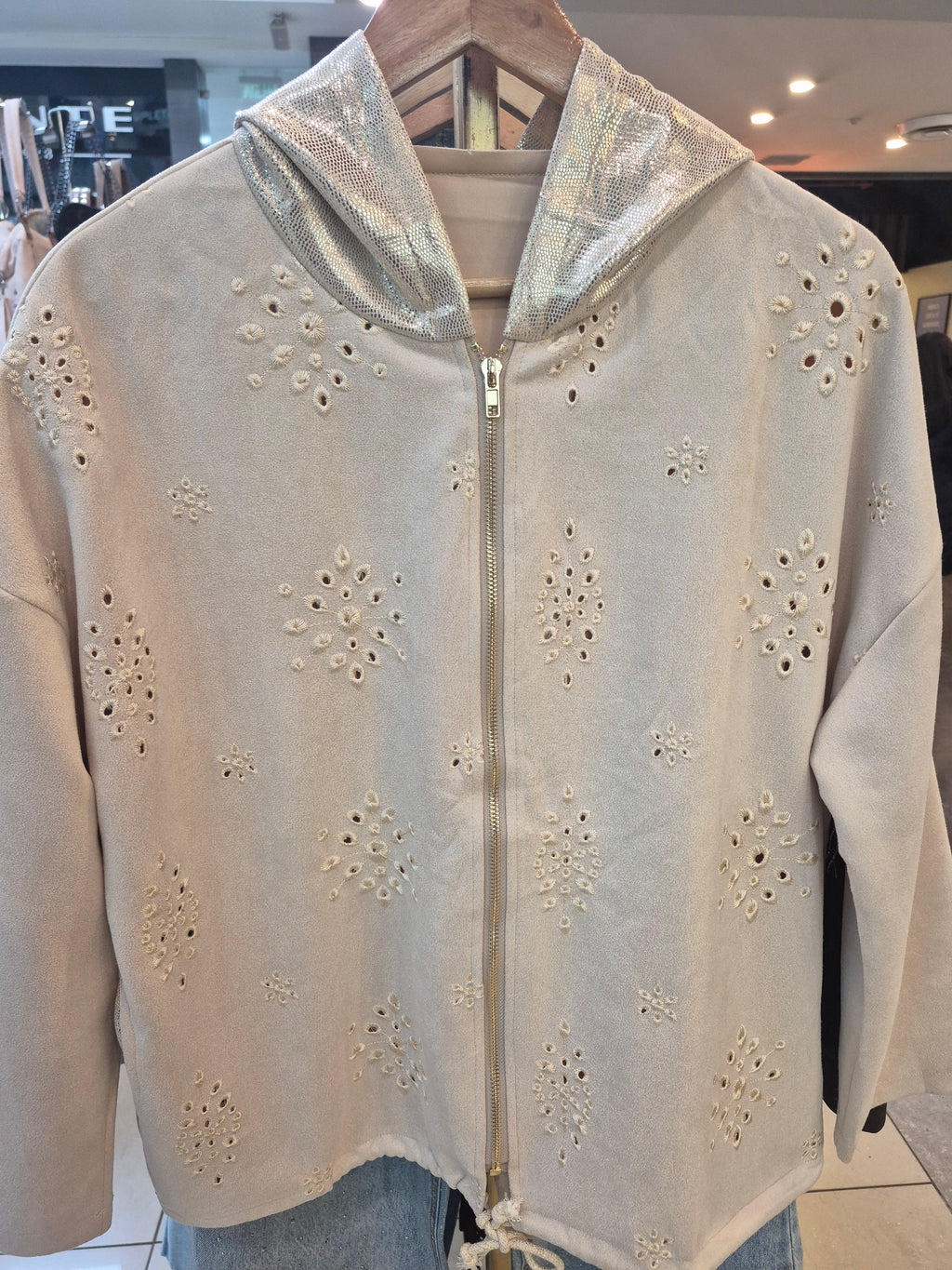 Campera gamuzada