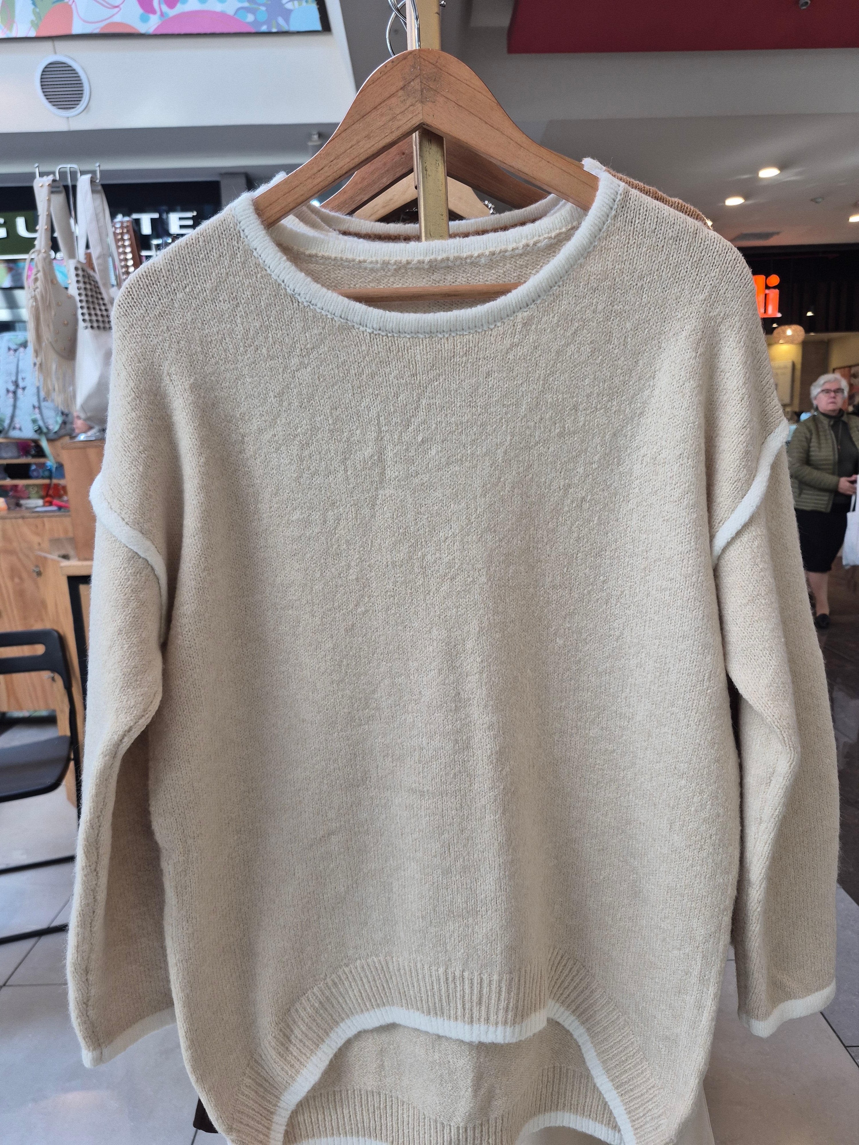 Sweater chanel
